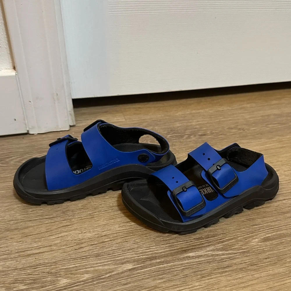 Birkenstock Arizona Kids EVA Blue Sandals with Adjustable Straps Size 27
